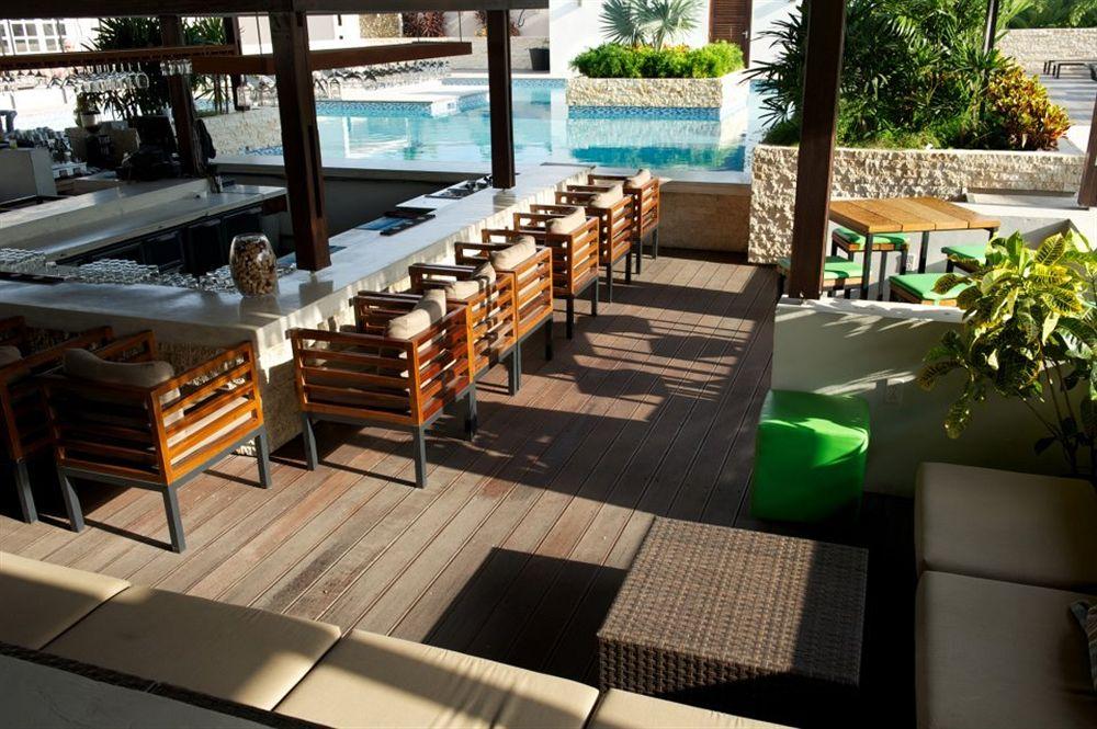 וילמסטאד Trupial Hotel & Casino מראה חיצוני תמונה